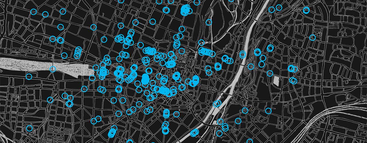 The homepage of the virtual monument Memory Loops appears at www.memoryloops.net. 300 audio tracks (marked as blue circles on a sketched city map of Munich) on locations of Nazi terror in Munich can be clicked and heard there.